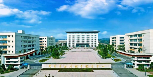 重庆市永川松既职业高级中学