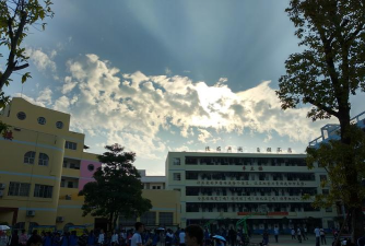 江南乡初级中学阅读区