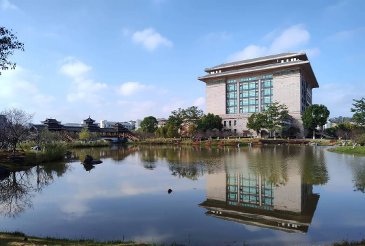 南宁市翰林学校阅读区