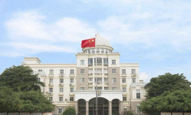 南宁市外国语学校(高中部)阅读区