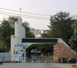 南宁市江西中学阅读区