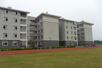 龙游县第三中学阅读区