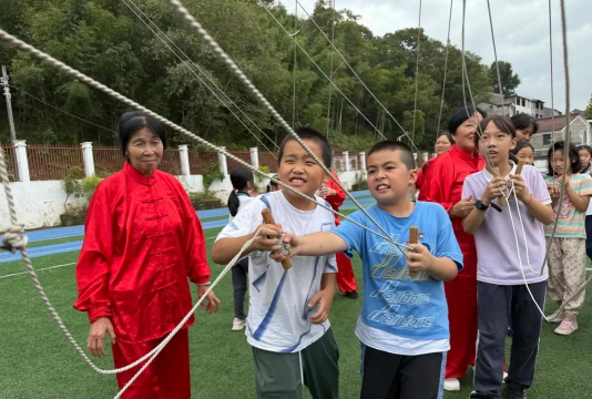 仙居县朱溪中学阅读区