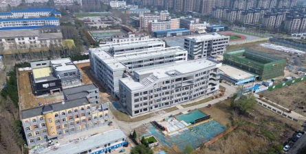 蚌埠实验学校阅读区