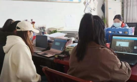 怀远县界沟初级中学阅读区