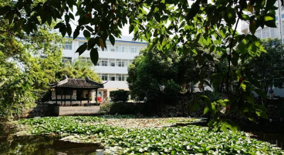 无锡育才中学阅读区