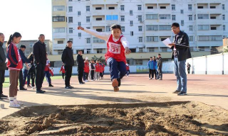 阜阳市颍东区正午镇正午中心学校阅读区