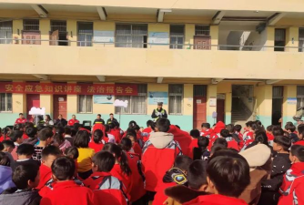 邵营镇仁和中学阅读区