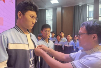 安徽省临泉县第五中学阅读区