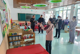 临泉县土陂乡中心学校阅读区