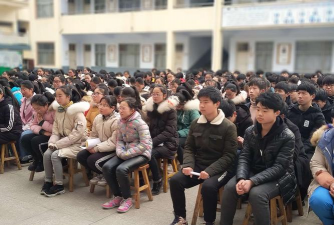 冷水中学阅读区