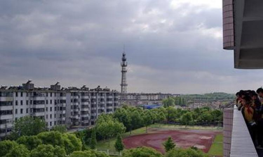 扬州竹西中学阅读区
