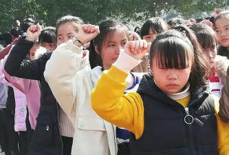袁州区寨下中学阅读区