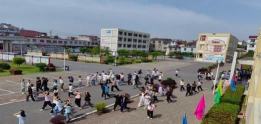 庐江县白山镇戴桥初级中学阅读区