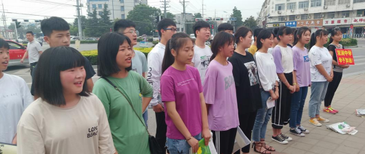 双涧中学阅读区