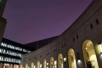 重庆工商大学阅读区