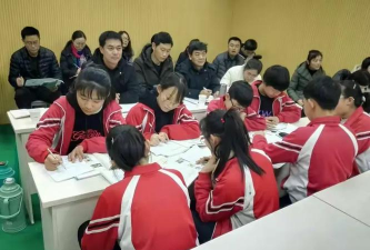 南辛镇中学