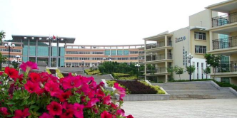威海市大光华国际学校(高中)