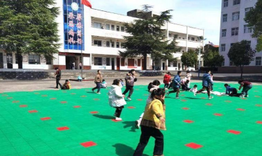 谷城县茨河镇中心学校
