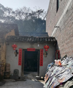 江华瑶族自治县四中