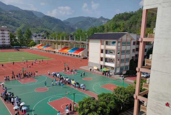 会宁县汉岔乡王马山中学