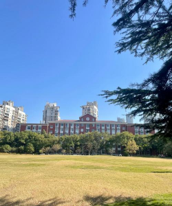 上海大学师范学院延长校区