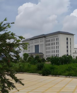 广西质量技术工程学校