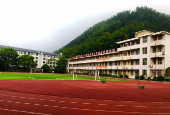 文县石鸡坝初级中学