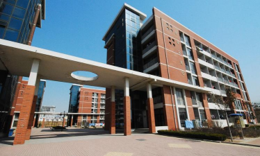 山东贸易职工大学