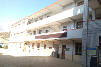 达溪中学