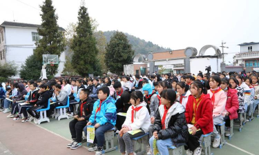 素朴中学