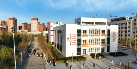 榆林北大职业学校