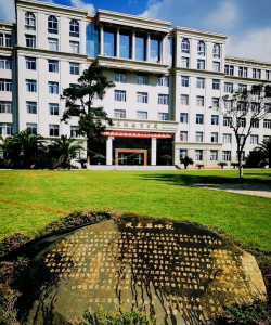 昆明官房职业学校
