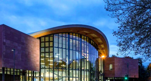 英国科学技术与电子商务学院