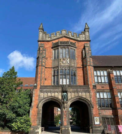 纽卡斯尔学院