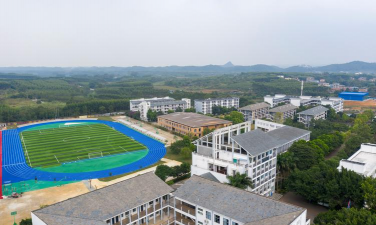 广西希望高中