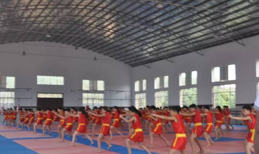隆翔文武学校