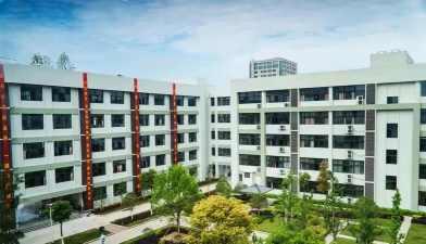 温岭市民办育英中学