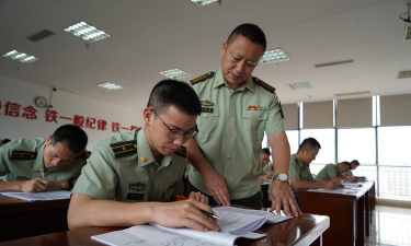 武警精英学校