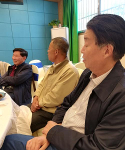 朴席中心校中学部