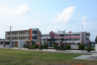 江都市郭村中学
