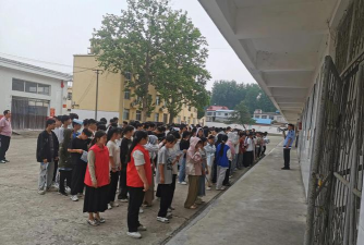 固镇县城关镇中学