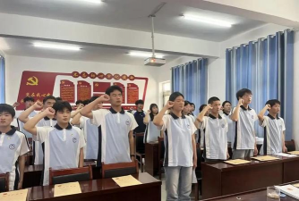 临泉县鹏飞学校