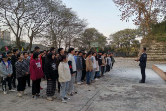 宜宾市东方职业技术学校