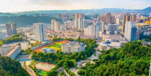 湖北医药学院药护学院