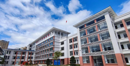 饶平现代职业技术学校