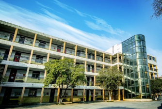 成都十四中学