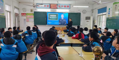 黄梅县下新镇中心学校