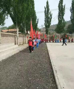 会宁县杨崖集乡陇川初级中学