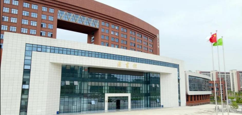 宜春职业技术师范学院